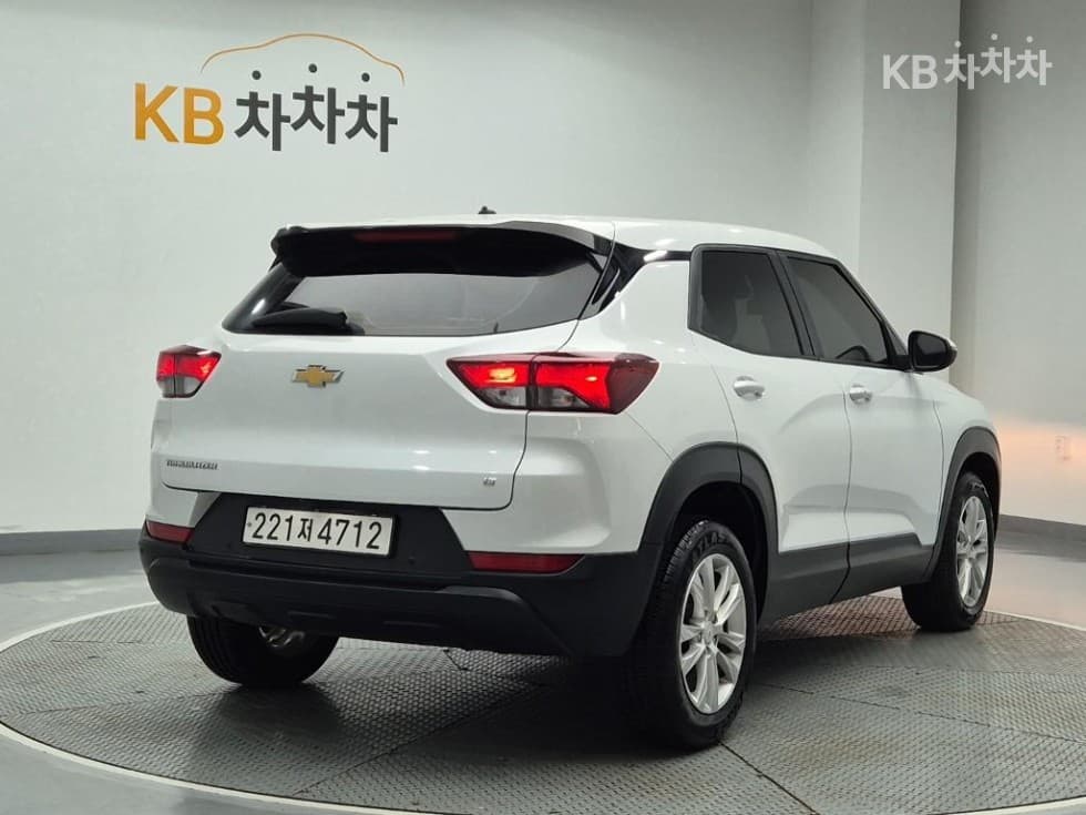 Джи Ем Корея Trailblazer1.35 Бензин 2WD LT - 3