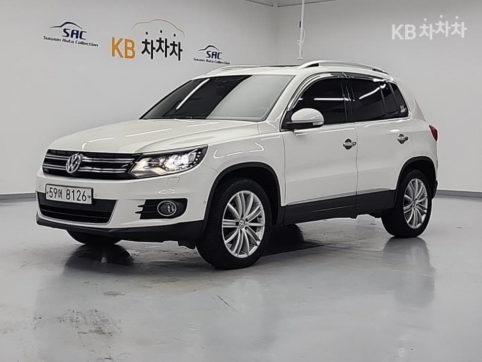 Volkswagen Нов Tiguan 2.0 Турбо Дизел Инжекция Premium 5N - Image 1