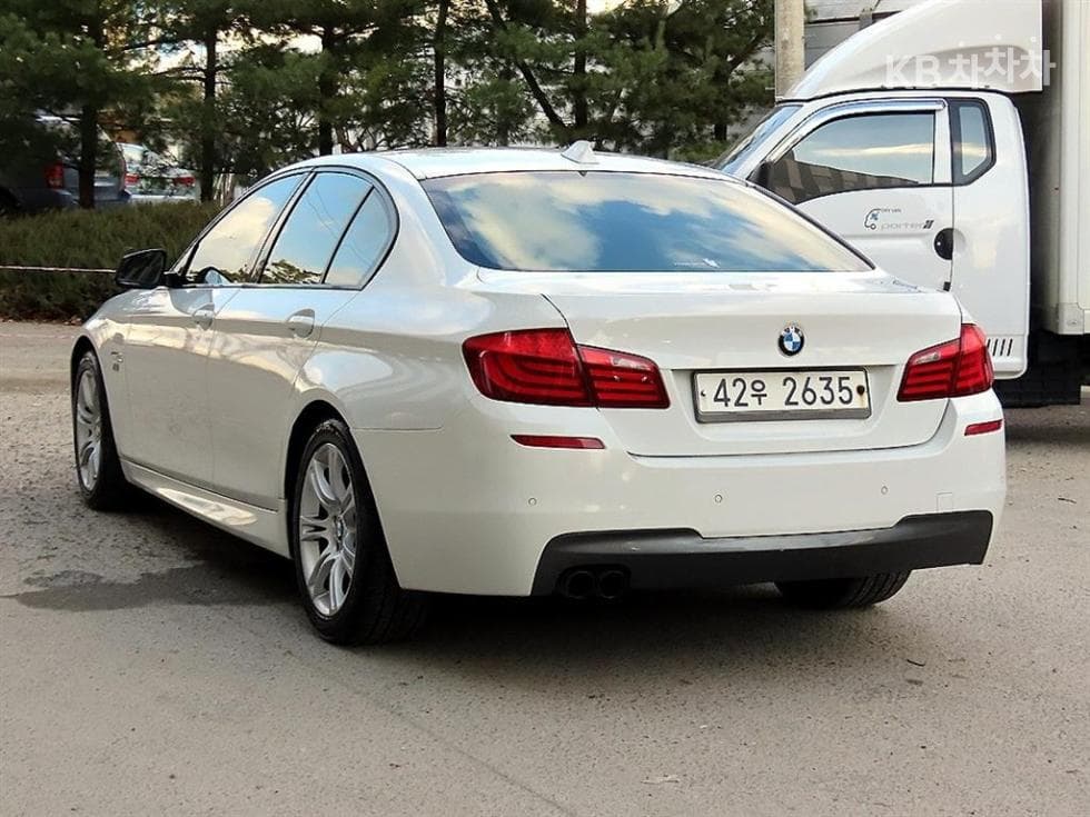 BMW Нов5 Серия520d F10 - 3