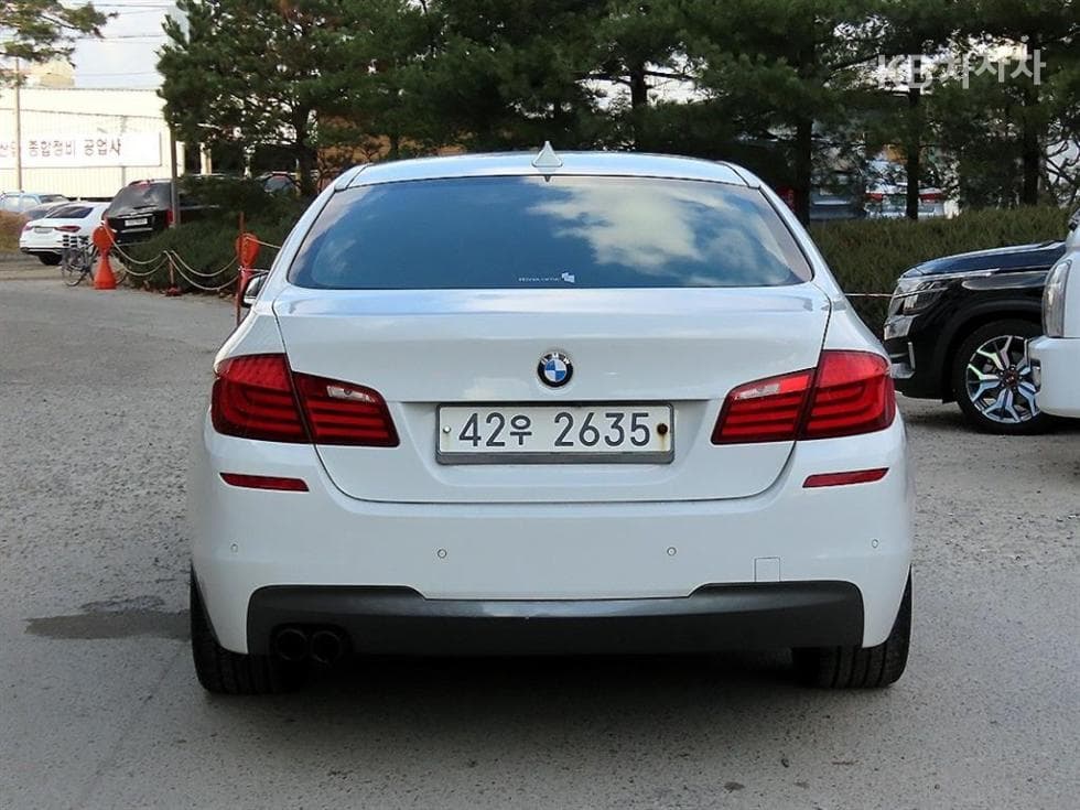 BMW Нов5 Серия520d F10 - 4