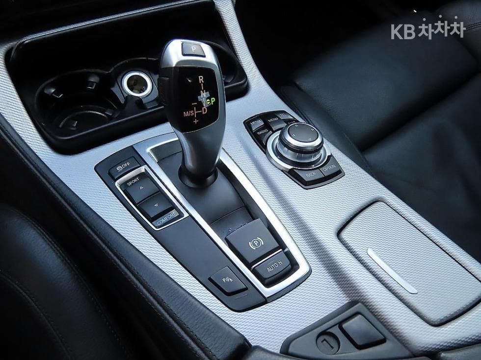 BMW Нов5 Серия520d F10 - 11