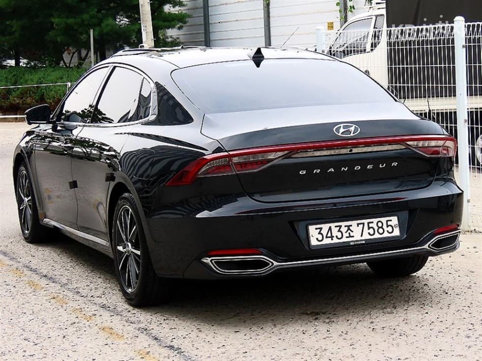 Hyundai The New (facelift) Grandeur (Azera)3.3 Exclusive - 3