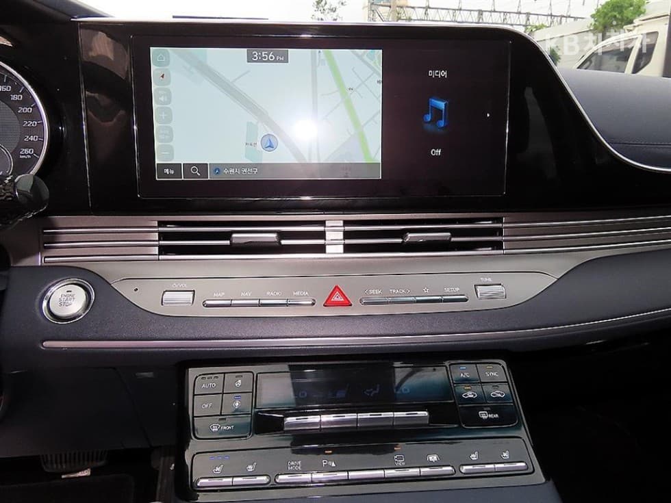 Hyundai The New (facelift) Grandeur (Azera)3.3 Exclusive - 13