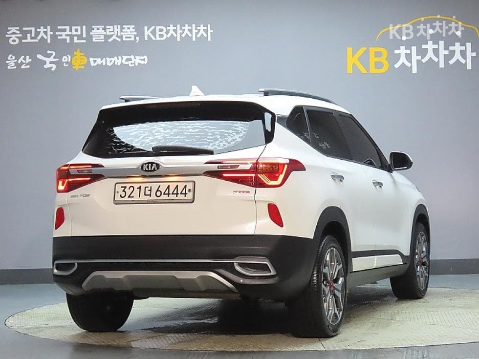 Kia Seltos1.6 Gasoline Turbo 2WD Noblesse - 2