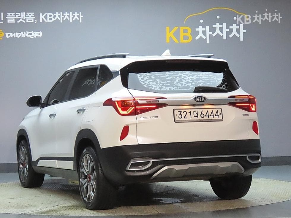 Kia Seltos1.6 Gasoline Turbo 2WD Noblesse - 4