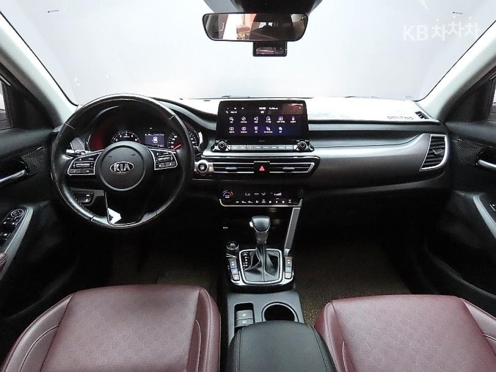 Kia Seltos1.6 Gasoline Turbo 2WD Noblesse - 6