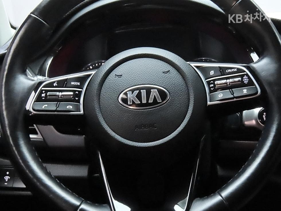 Kia Seltos1.6 Gasoline Turbo 2WD Noblesse - 17