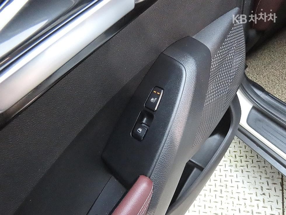 Kia Seltos1.6 Gasoline Turbo 2WD Noblesse - 18