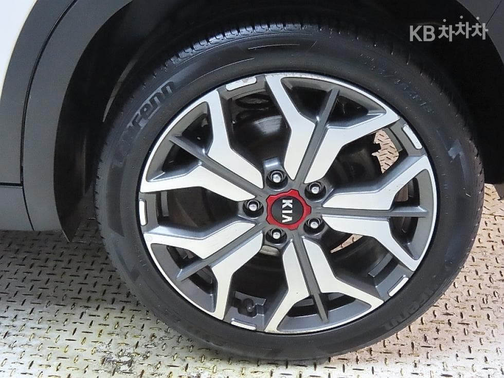 Kia Seltos1.6 Gasoline Turbo 2WD Noblesse - 20