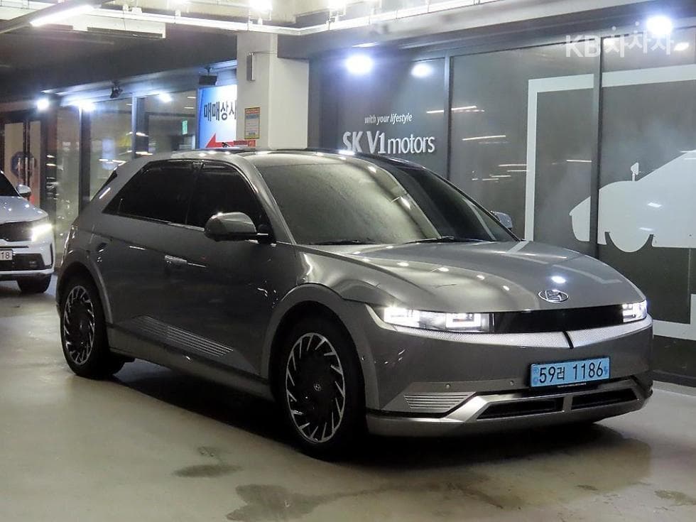 Хюндай IONIQ 5 Long Range Престиж - Image 1
