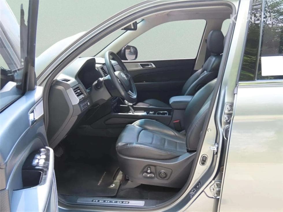 КейДжи Мобилити G4 Rexton2.2 4x4 마제스티 - 10