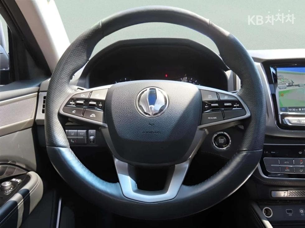 КейДжи Мобилити G4 Rexton2.2 4x4 마제스티 - 17