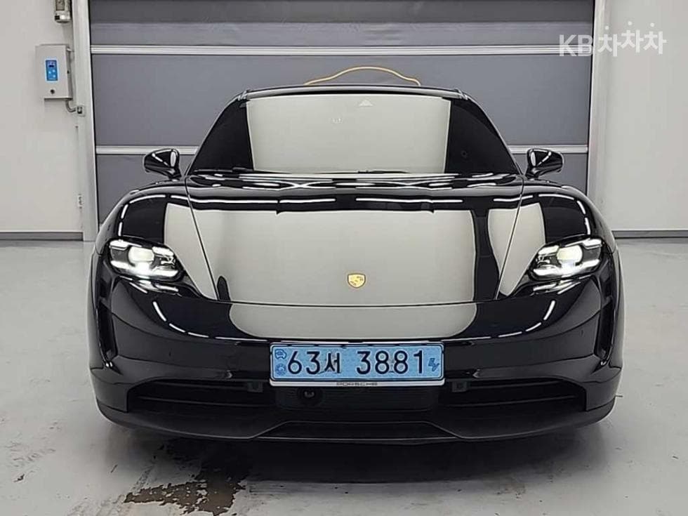 Porsche Taycan4S - 2