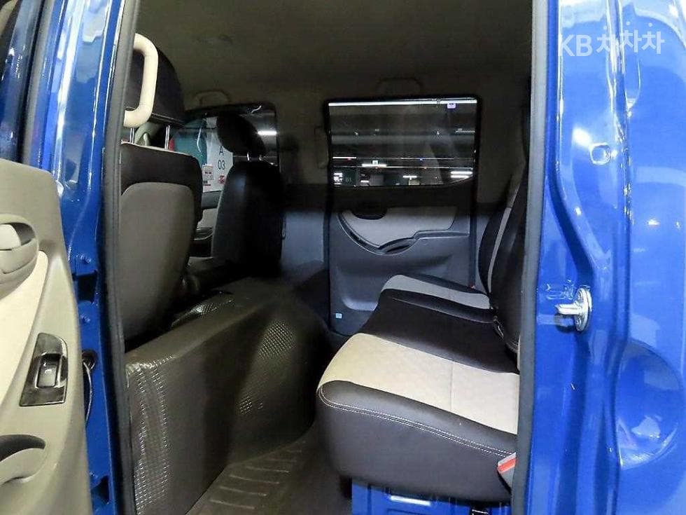 Хюндай Porter 2Удължено междуосие Двойна Кабина LPG Modern - 8