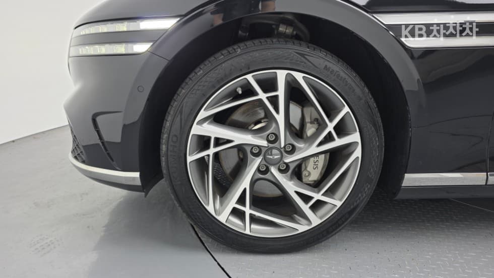 Дженезис G90(RS4)3.5T AWD Стандартен - 10