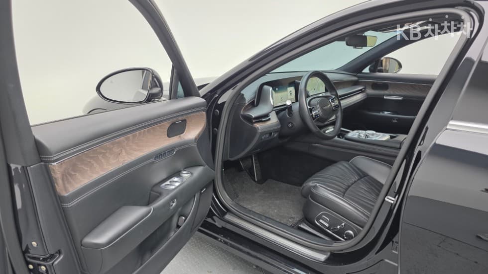 Дженезис G90(RS4)3.5T AWD Стандартен - 19