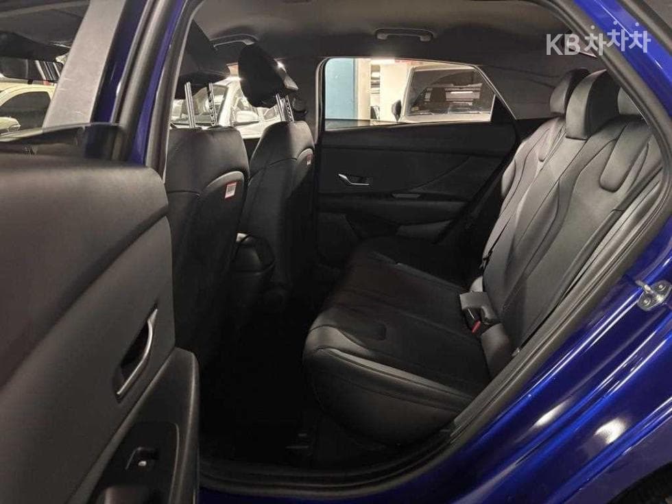 Hyundai All New Avante (Elantra)(CN7)1.6 Gasoline Modern - 16
