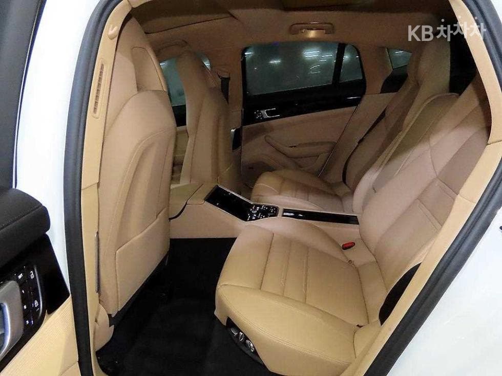 Porsche 파나메라 (971)3.0 4 Стандартен - 7
