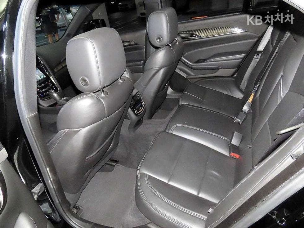 캐딜락 CTS 3-토 поколение2.0 Premium - 7