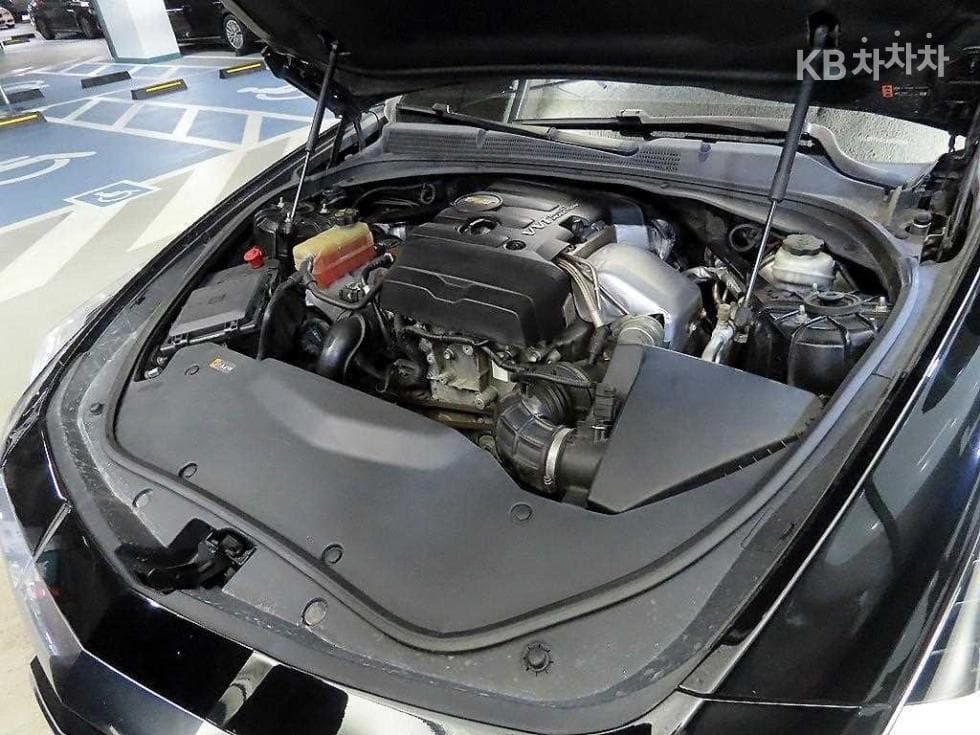 캐딜락 CTS 3-토 поколение2.0 Premium - 19