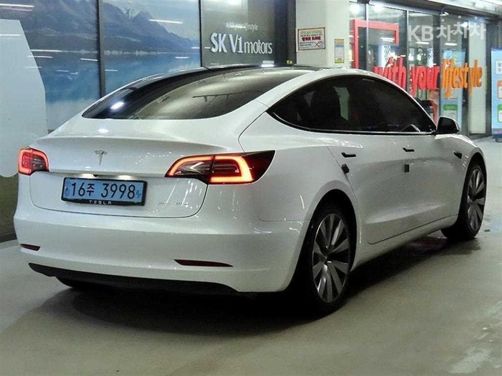 테슬라 Model 3Long Range - 4