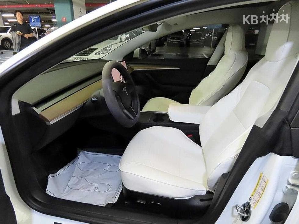 테슬라 Model 3Long Range - 6