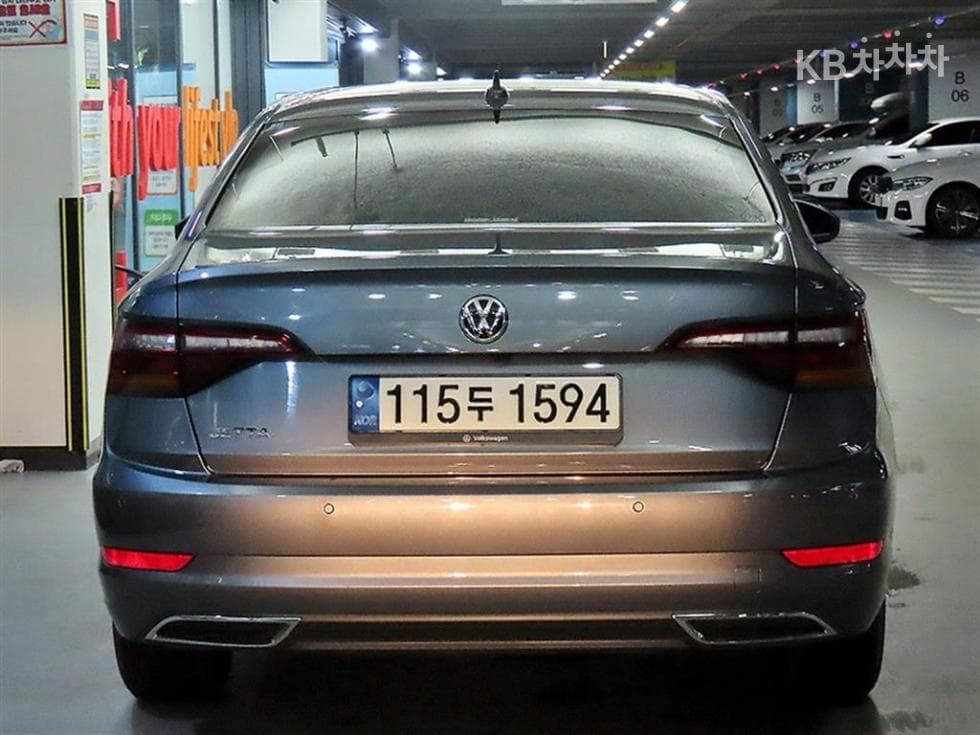 Volkswagen The All New Jetta(7-мо поколение)1.4 Турбонагнетен Стратифициран Инжекция (ВВ) Prestige - 5