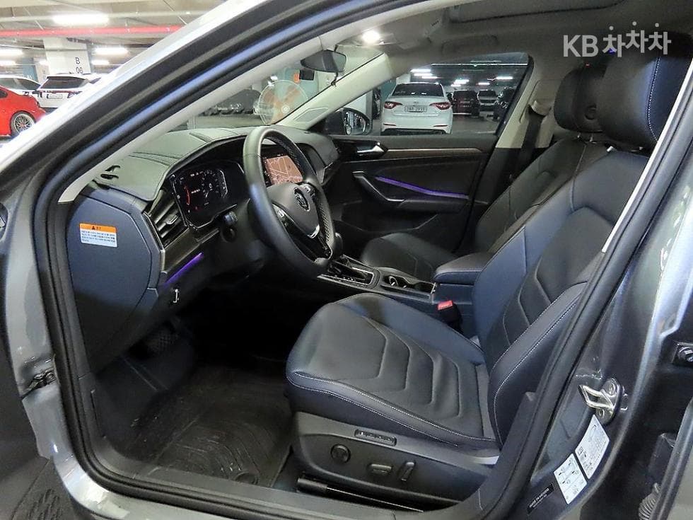 Volkswagen The All New Jetta(7-мо поколение)1.4 Турбонагнетен Стратифициран Инжекция (ВВ) Prestige - 6