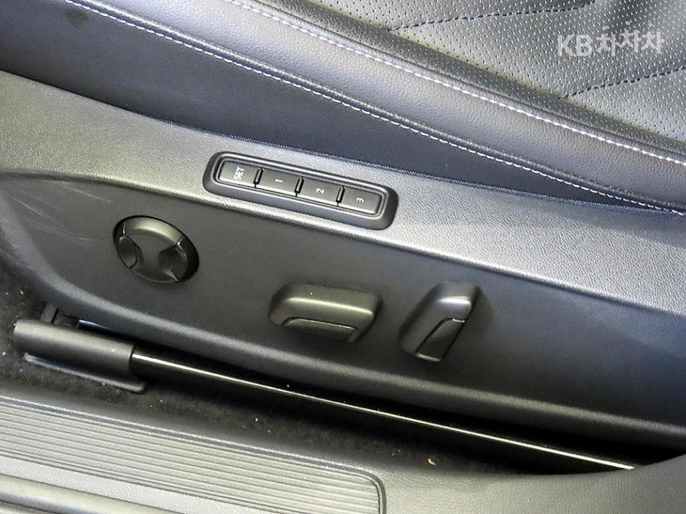 Volkswagen The All New Jetta(7-мо поколение)1.4 Турбонагнетен Стратифициран Инжекция (ВВ) Prestige - 13