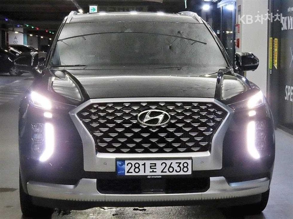 Hyundai Palisade2.2 Diesel 7-seater (Limousine) AWD VIP - 2