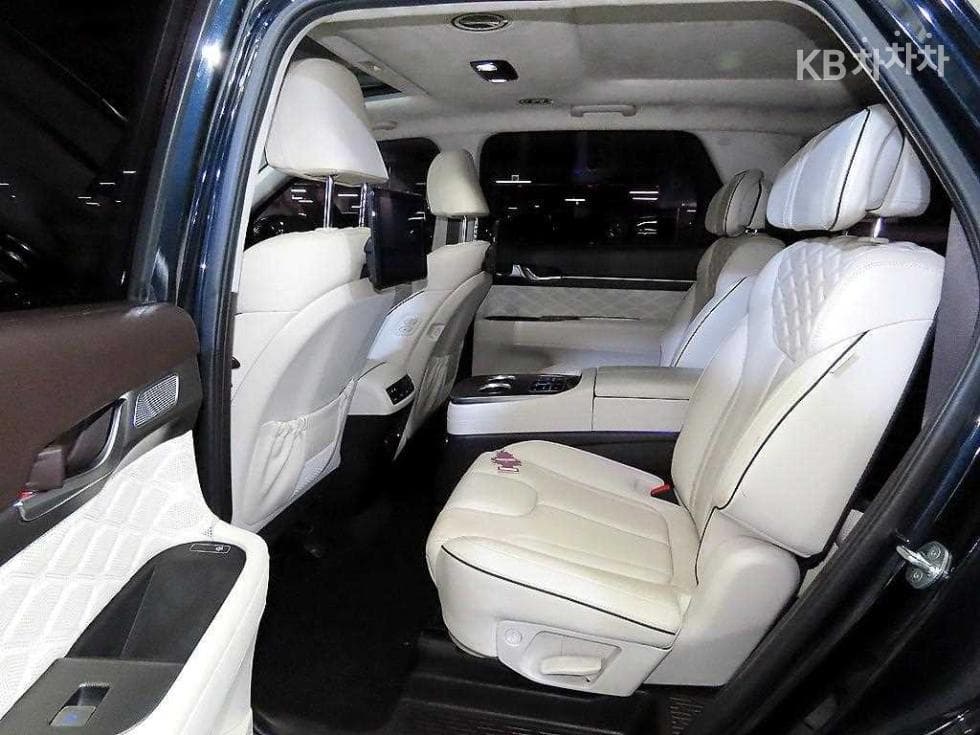 Hyundai Palisade2.2 Diesel 7-seater (Limousine) AWD VIP - 7