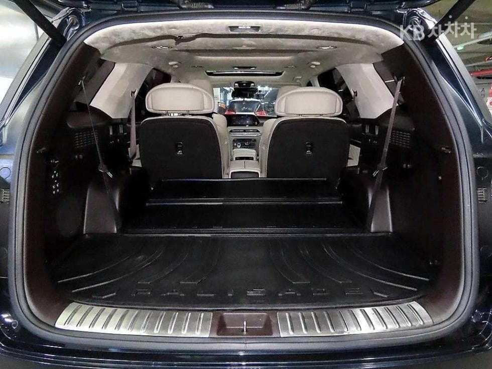 Hyundai Palisade2.2 Diesel 7-seater (Limousine) AWD VIP - 14