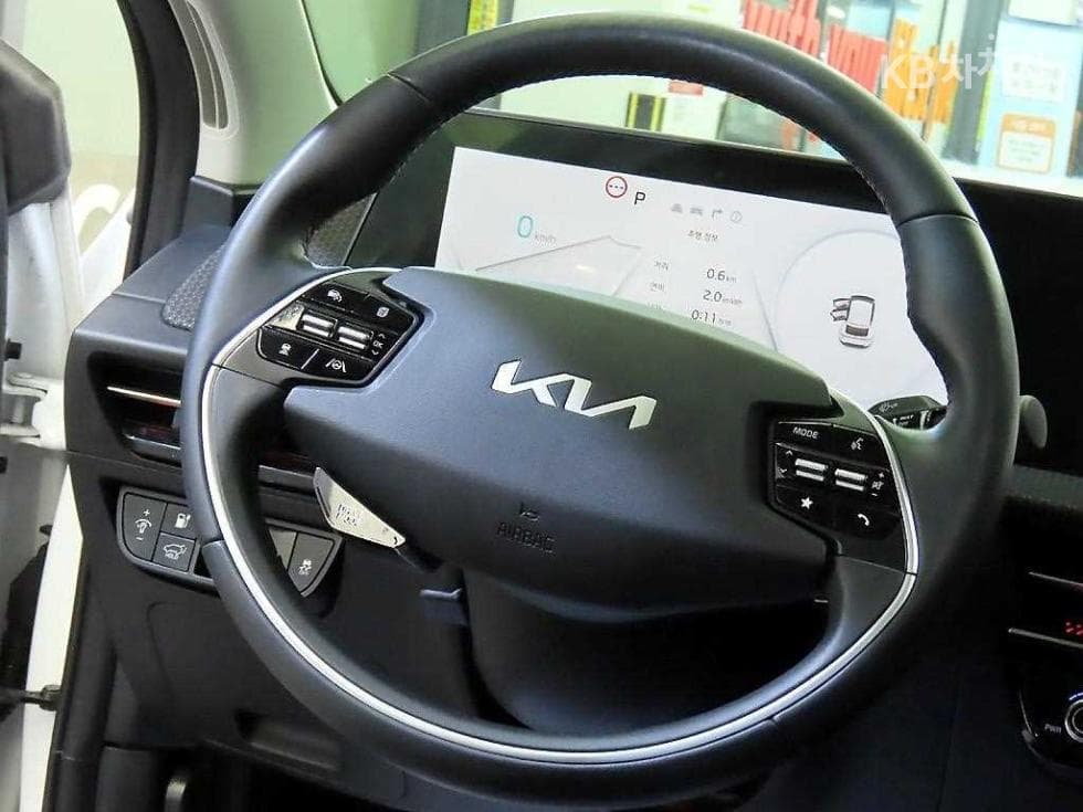 Киа EV6롱 레Местен지 2WD 어스 - 8