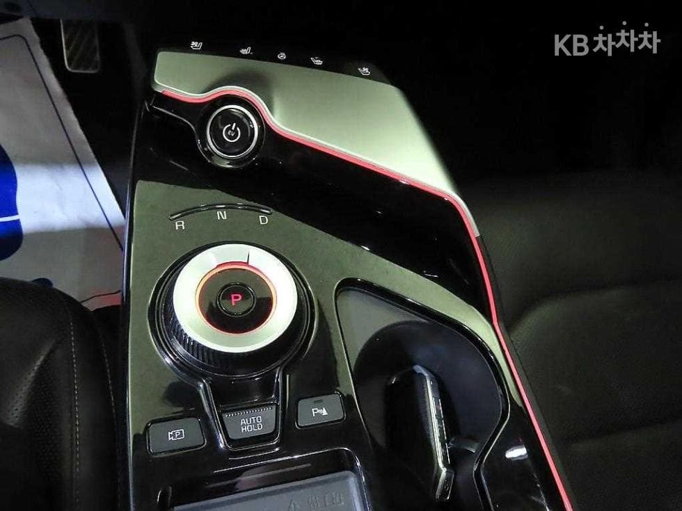 Киа EV6롱 레Местен지 2WD 어스 - 12
