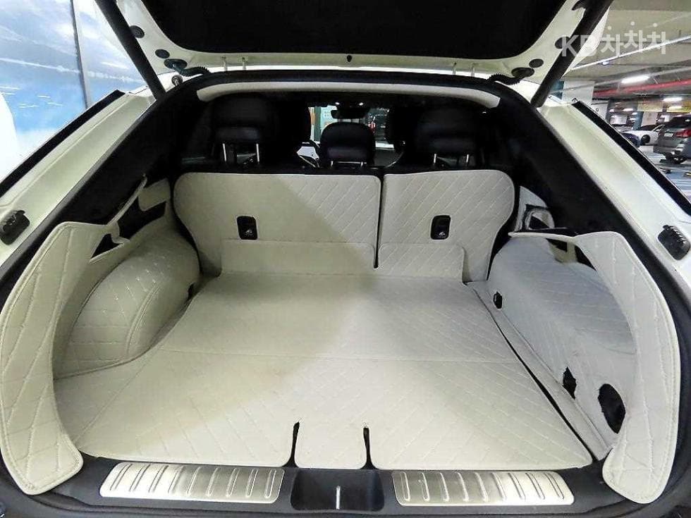 Киа EV6롱 레Местен지 2WD 어스 - 16