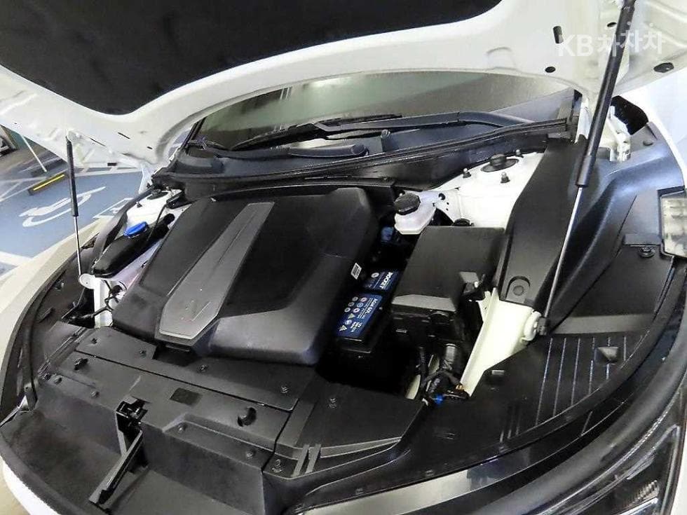 Киа EV6롱 레Местен지 2WD 어스 - 19