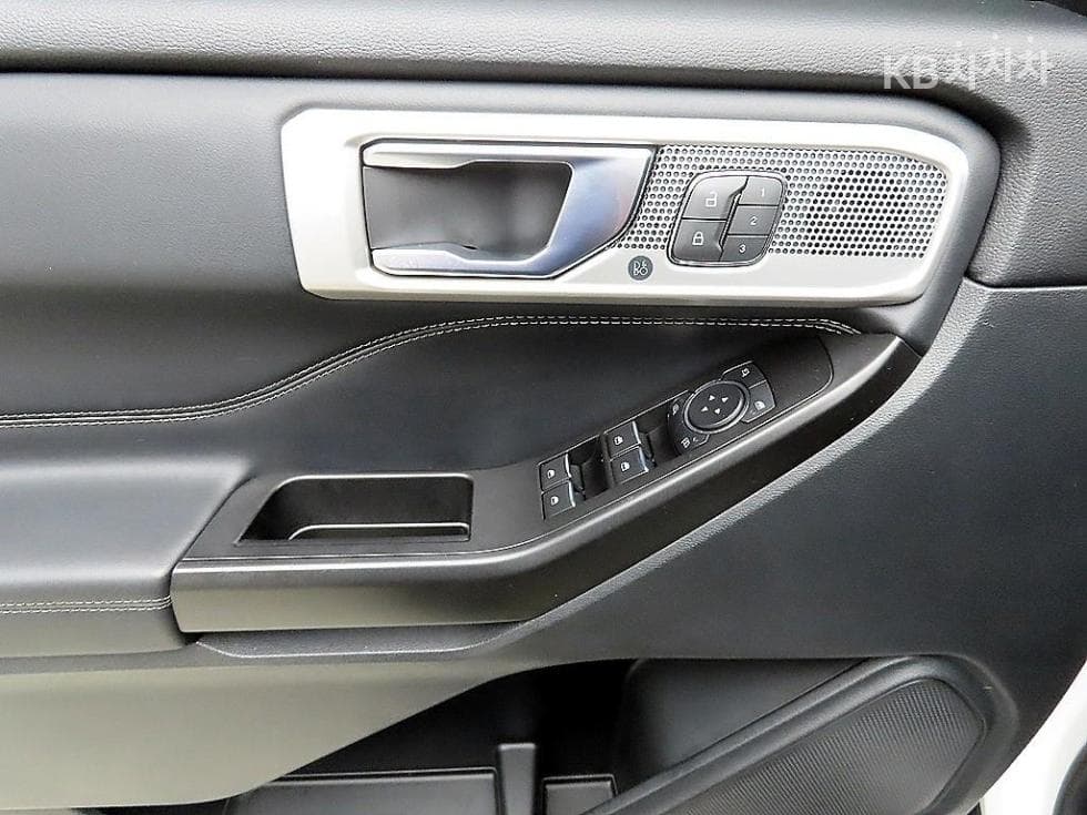 Ford Explorer(6세대)Gasoline Turbo 2.3 AWD Limited - 11
