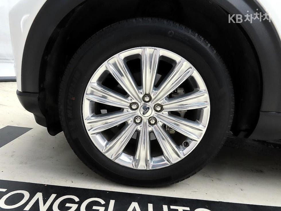 Ford Explorer(6세대)Gasoline Turbo 2.3 AWD Limited - 20