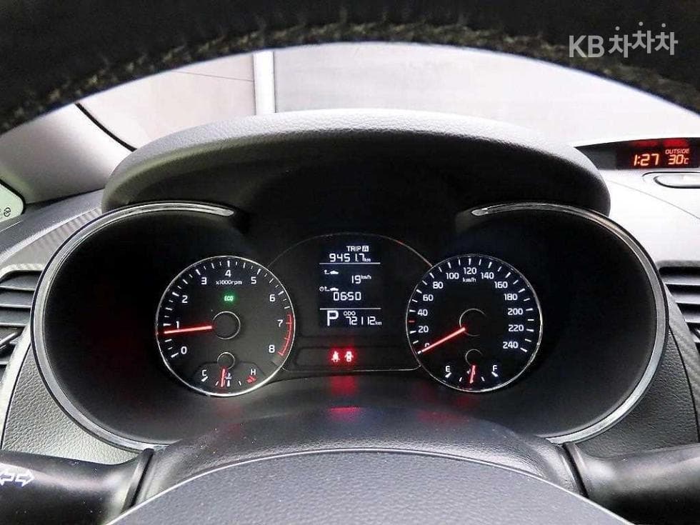 Киа K3Еко (економичен клас)Plus - 8
