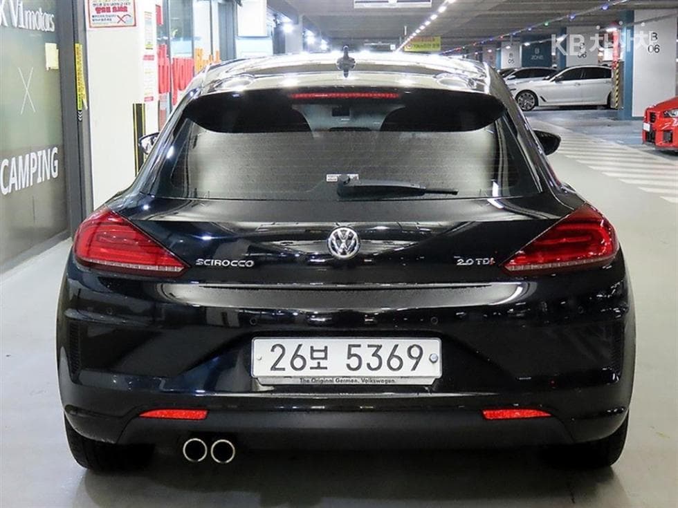 Volkswagen Scirocco2.0 Turbo Diesel Injection R-line - 5