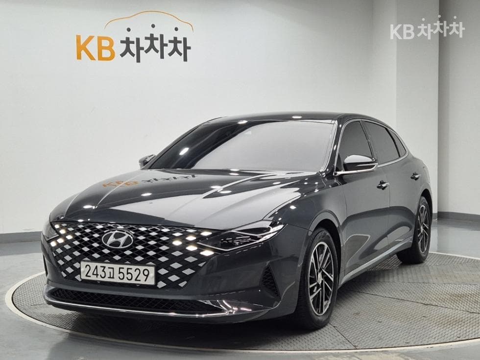 Hyundai The New (facelift) Grandeur (Azera) 2.5 Premium - Image 1