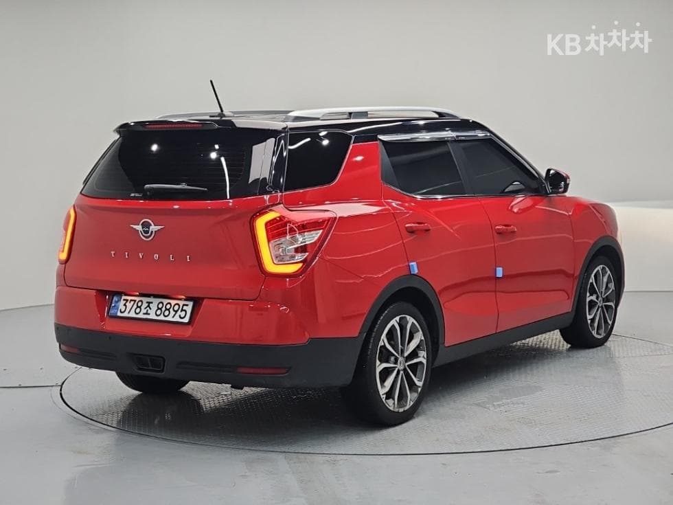 KG Mobility Tivoli Air2WD RX - 4