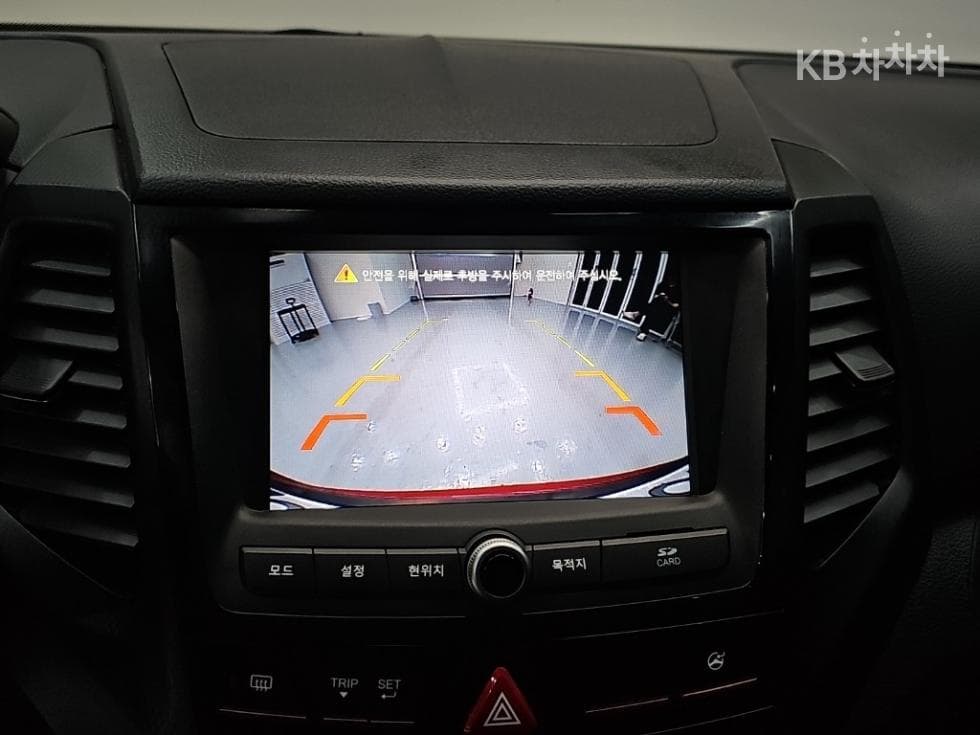 KG Mobility Tivoli Air2WD RX - 14