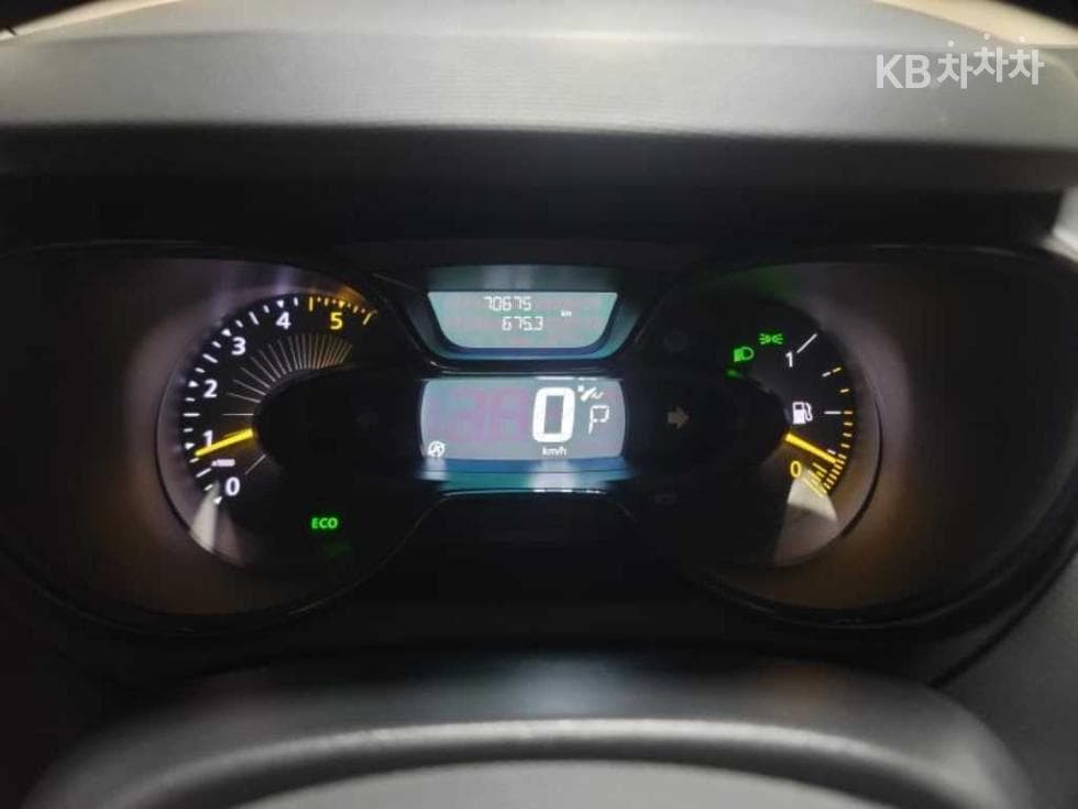 Renault Korea QM3RE - 9