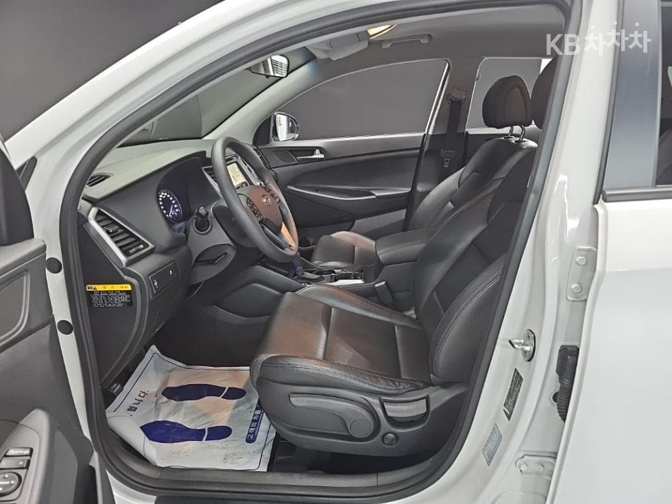 Хюндай All New ТуксонДизел(e-VGT UⅡ)1.7 2WD Стил - 11