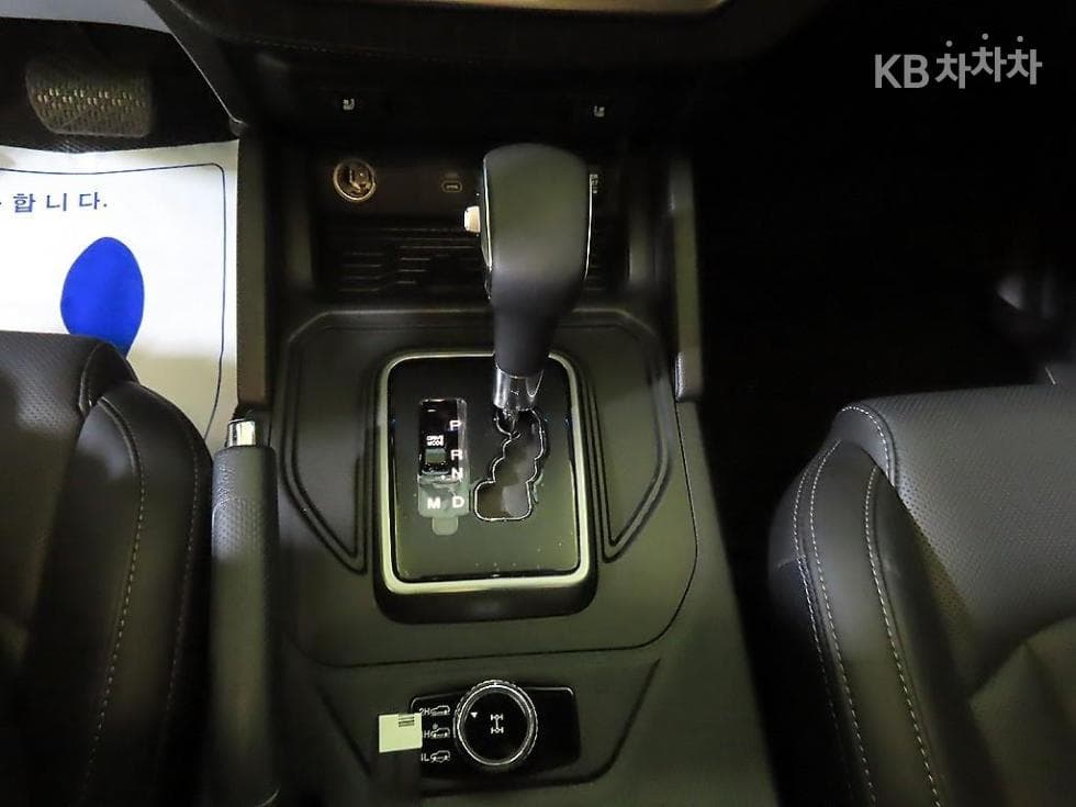 КейДжи Мобилити 무쏘스포츠(Q250)4x4 Престиж - 14