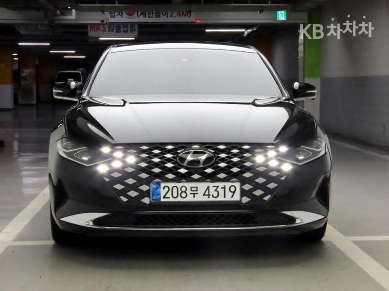 Hyundai The New (facelift) Grandeur (Azera)2.5 Exclusive - 2