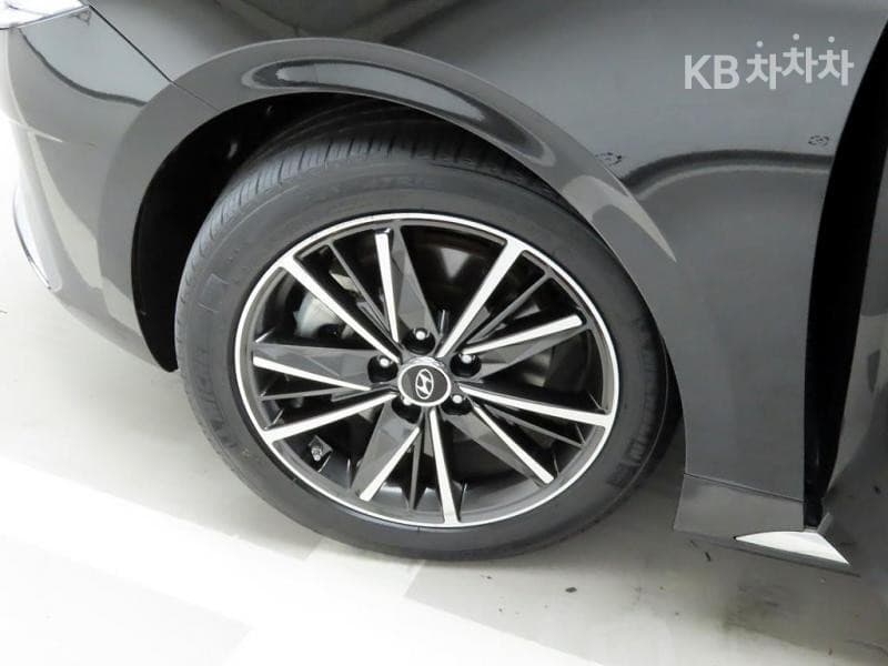 Hyundai The New (facelift) Grandeur (Azera)2.5 Exclusive - 19