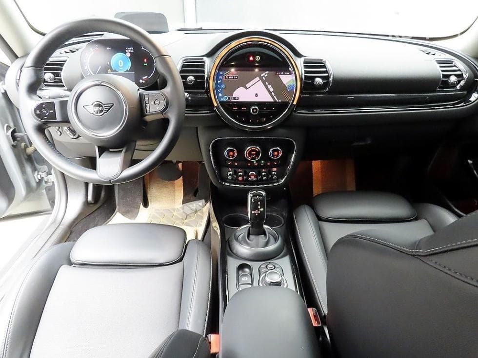 Мини 클럽맨 Второ поколение1.5 Cooper Classic Plus Lite - 7