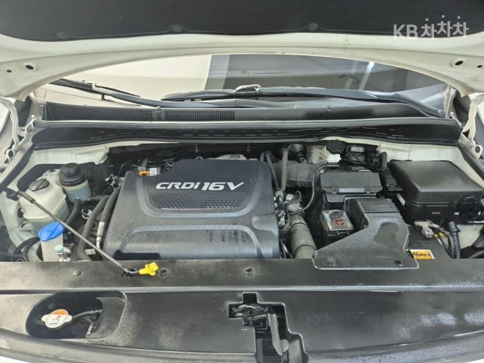 Kia All New Carnival9-seater 2.2 Diesel Luxury - 5